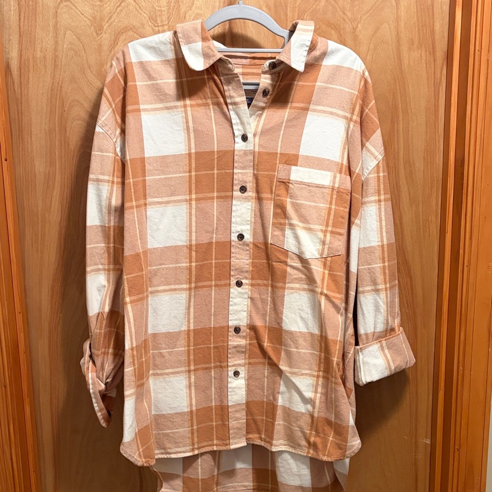 Universal Thread Casual Tan Plaid Shirt